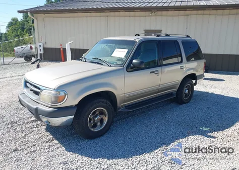 2000 Ford Explorer Xlt из США, поврежденный, VIN 1FMZU83P1YUB60441
